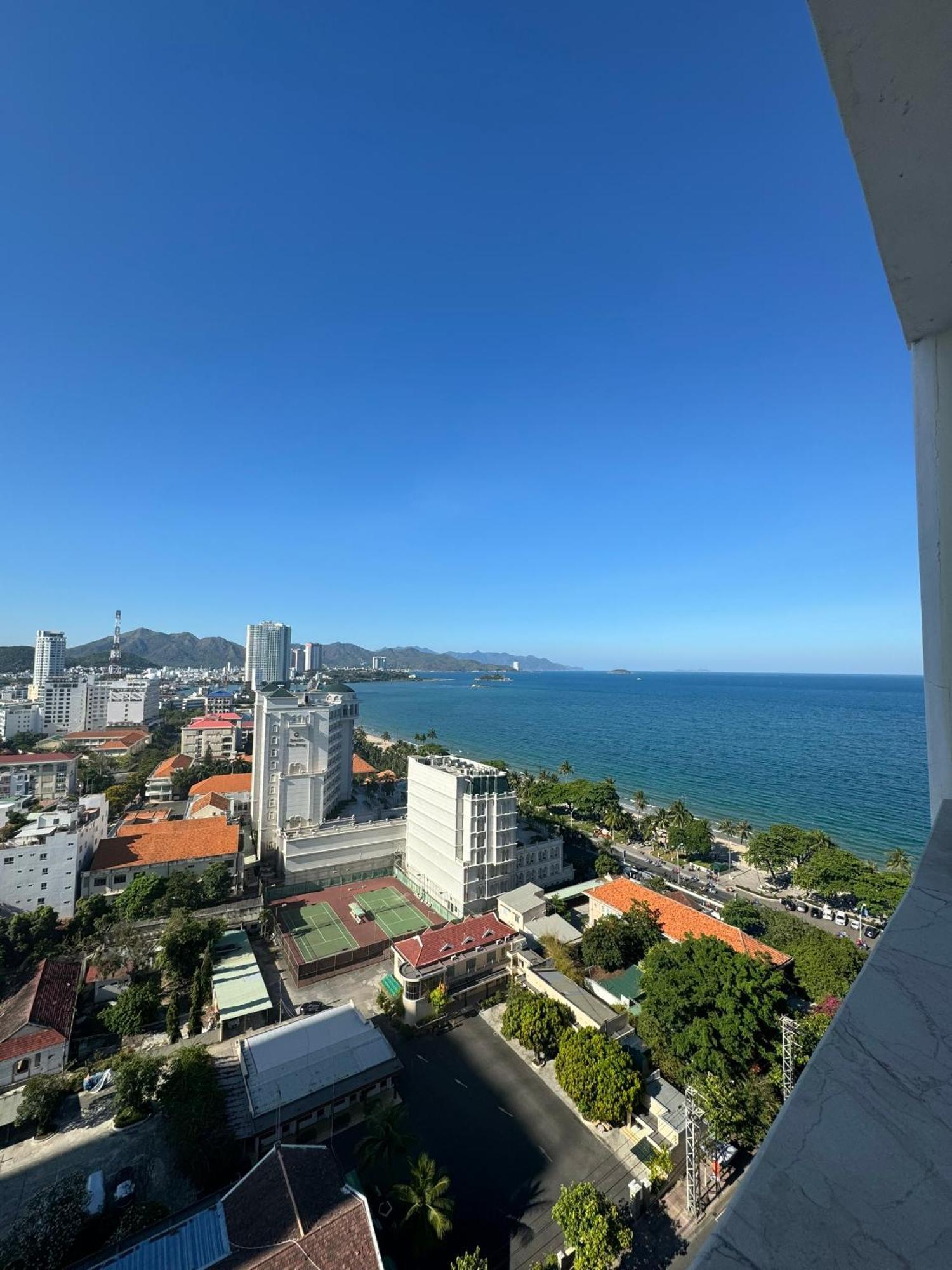 Nha Trang Palace Hotel Exteriör bild